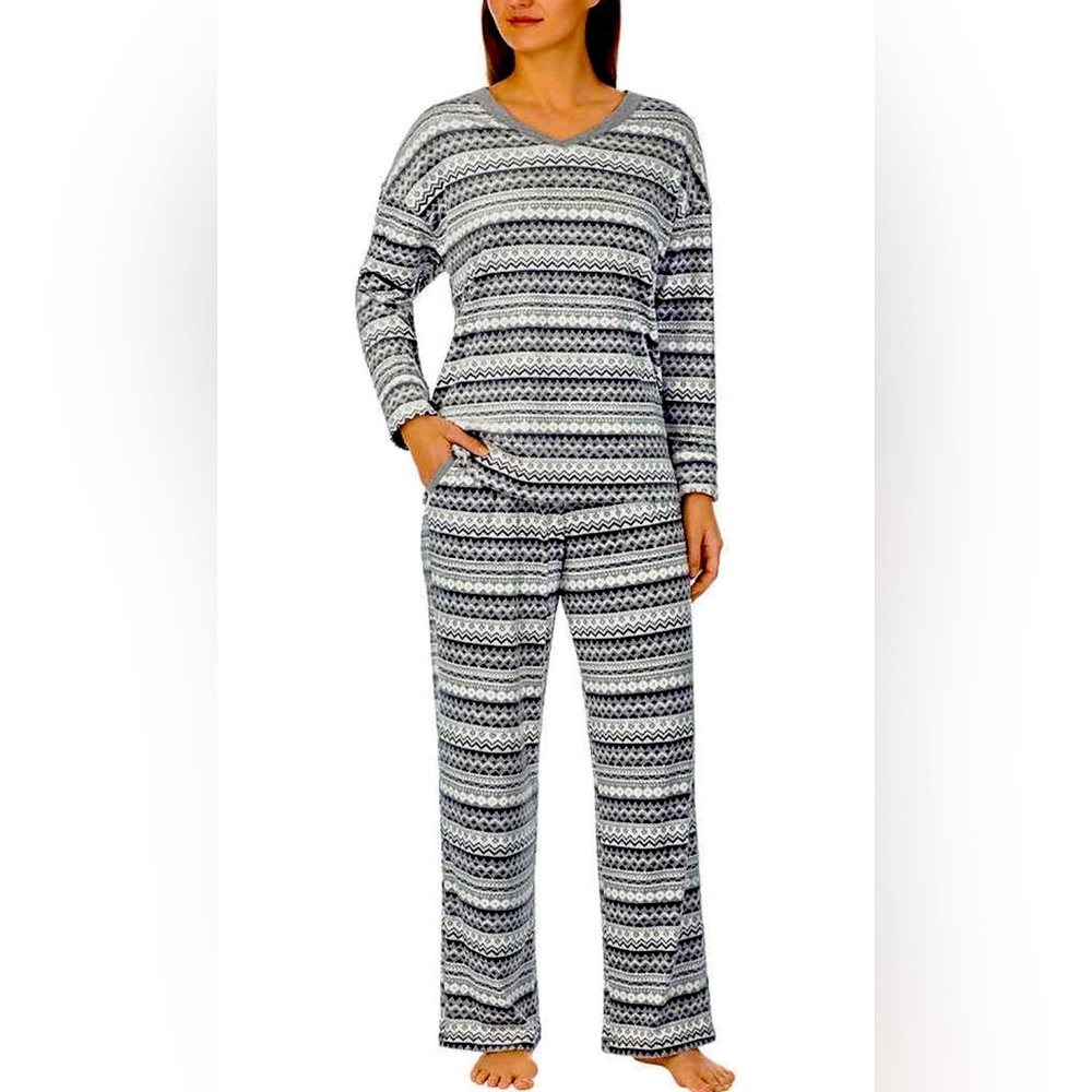 Nautica Womens Pajamas Cozy Silky Fleece 2 Pc Long Sleeve Winter Sleepwear